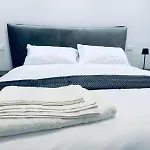 شقة Corallina